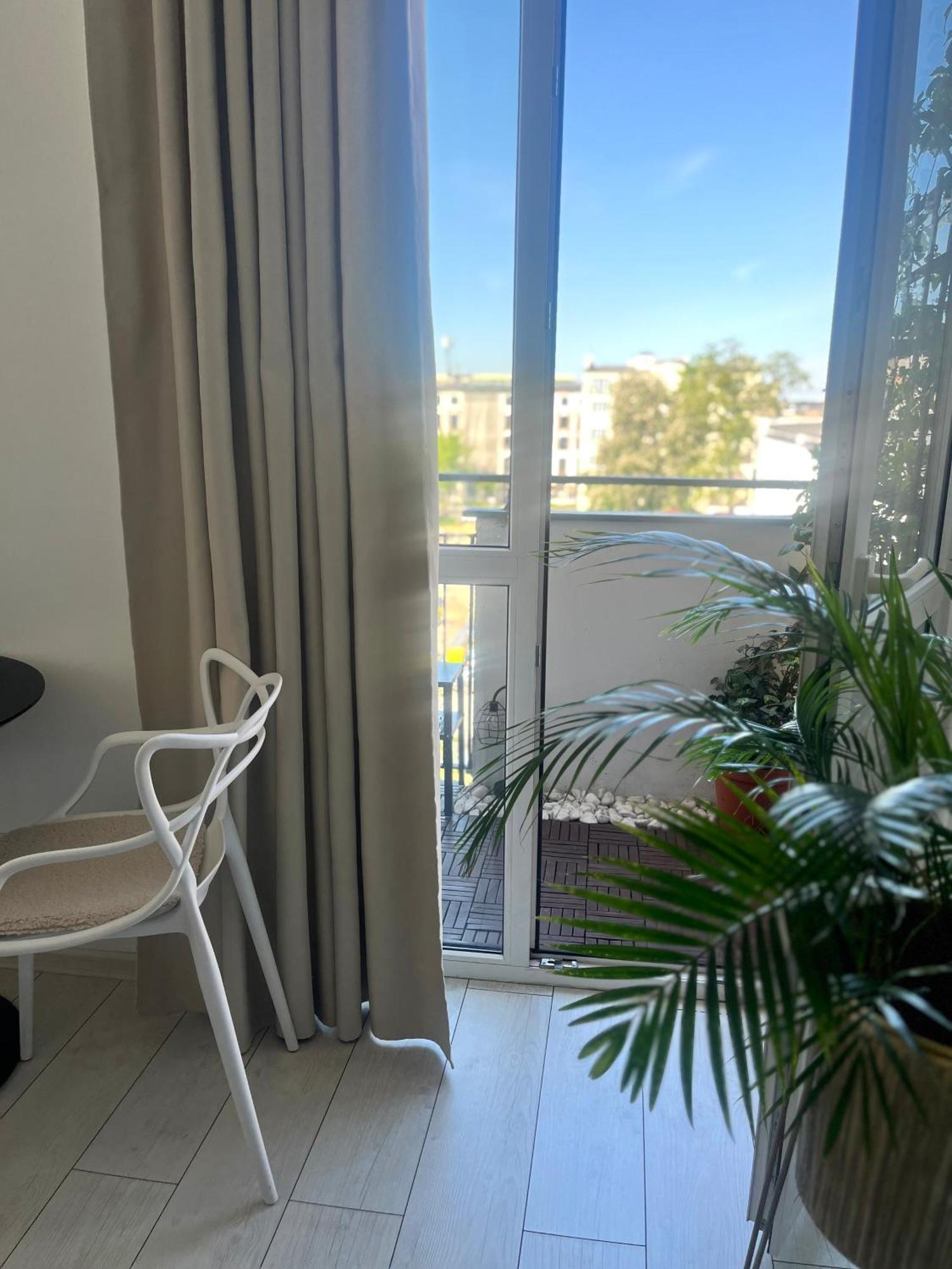 Apartament I Love Piotrkowska Z Wielkim Lustrem, Balkonem I Klimatyzacja Lódź Exterior foto